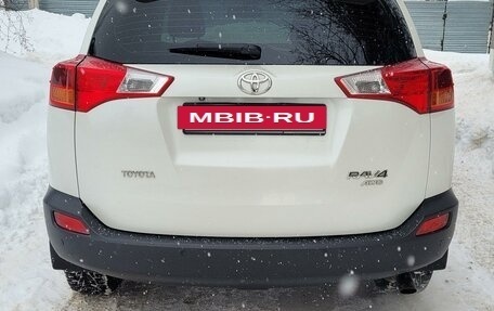 Toyota RAV4, 2013 год, 2 250 000 рублей, 8 фотография