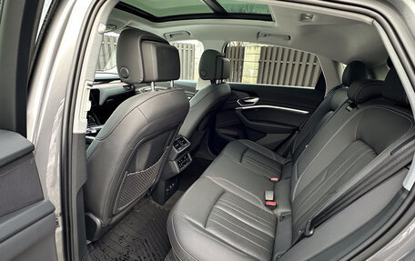 Audi e-tron Sportback I, 2020 год, 6 253 000 рублей, 15 фотография