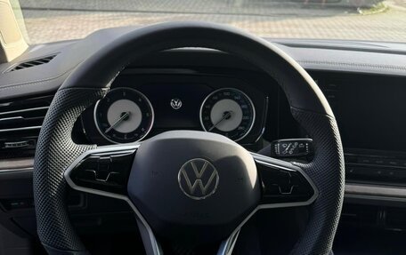 Volkswagen Touareg III, 2018 год, 5 300 000 рублей, 11 фотография