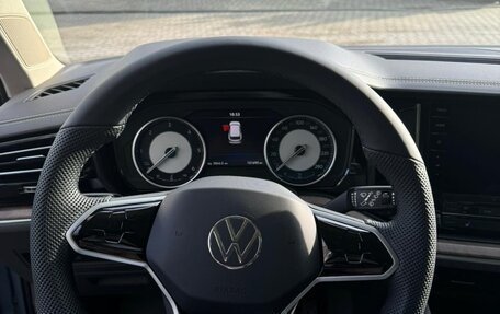 Volkswagen Touareg III, 2018 год, 5 300 000 рублей, 14 фотография