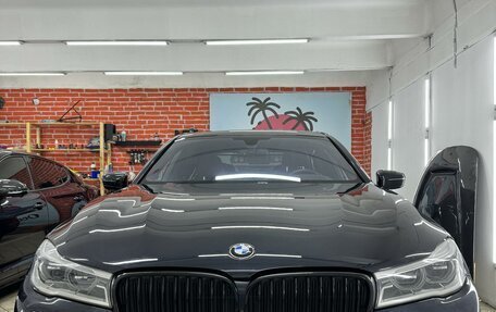 BMW 7 серия, 2018 год, 4 500 000 рублей, 13 фотография