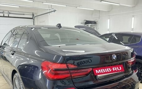 BMW 7 серия, 2018 год, 4 500 000 рублей, 10 фотография