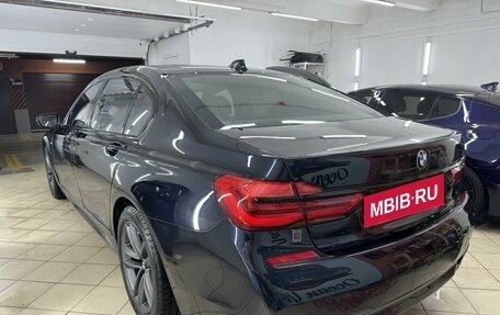 BMW 7 серия, 2018 год, 4 500 000 рублей, 6 фотография