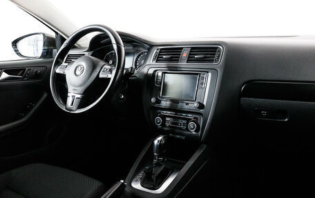 Volkswagen Jetta VI, 2012 год, 1 029 555 рублей, 9 фотография