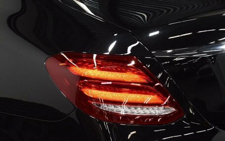 Mercedes-Benz E-Класс, 2019 год, 4 150 000 рублей, 5 фотография