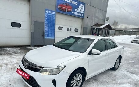 Toyota Camry, 2017 год, 1 600 000 рублей, 5 фотография