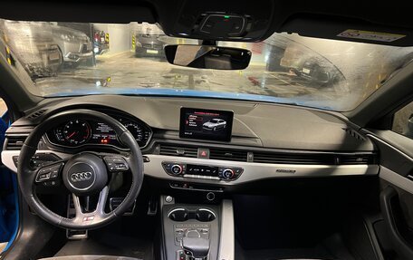 Audi A4, 2019 год, 3 200 000 рублей, 10 фотография