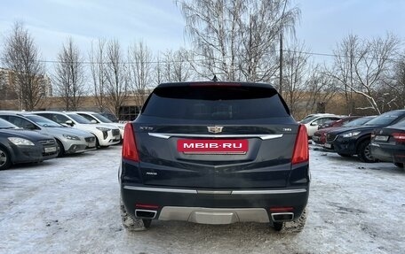 Cadillac XT5 I рестайлинг, 2018 год, 3 200 000 рублей, 9 фотография