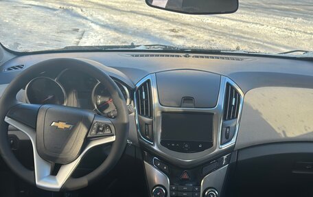 Chevrolet Cruze II, 2014 год, 825 000 рублей, 7 фотография