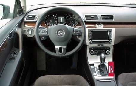 Volkswagen Passat B7, 2011 год, 1 140 000 рублей, 5 фотография