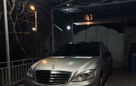 Mercedes-Benz S-Класс, 2007 год, 1 640 000 рублей, 5 фотография