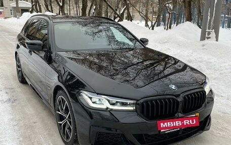BMW 5 серия, 2020 год, 5 299 000 рублей, 3 фотография