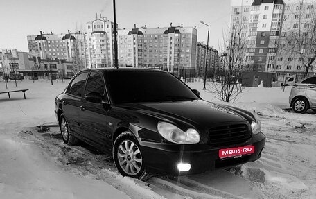 Hyundai Sonata IV рестайлинг, 2005 год, 530 000 рублей, 1 фотография