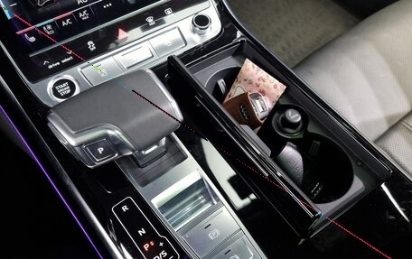 Audi A8, 2021 год, 5 900 000 рублей, 9 фотография