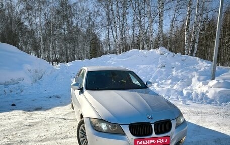 BMW 3 серия, 2009 год, 1 080 000 рублей, 2 фотография