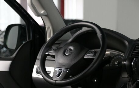 Volkswagen Multivan T5, 2012 год, 2 699 000 рублей, 9 фотография