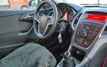 Opel Astra J, 2012 год, 830 000 рублей, 9 фотография