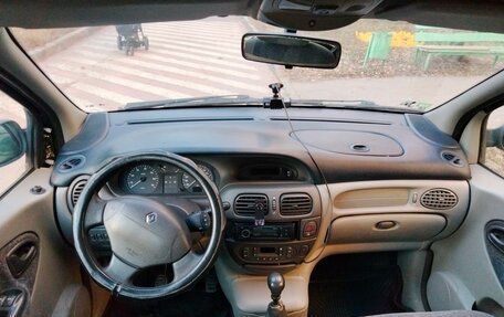 Renault Scenic III, 2000 год, 320 000 рублей, 2 фотография