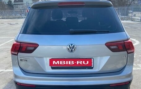 Volkswagen Tiguan II, 2017 год, 2 330 000 рублей, 6 фотография