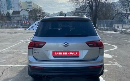 Volkswagen Tiguan II, 2017 год, 2 330 000 рублей, 5 фотография