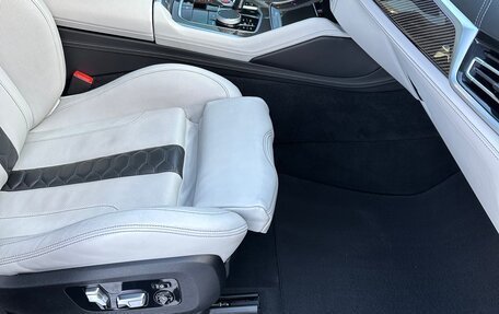 BMW X5 M, 2020 год, 13 000 000 рублей, 2 фотография