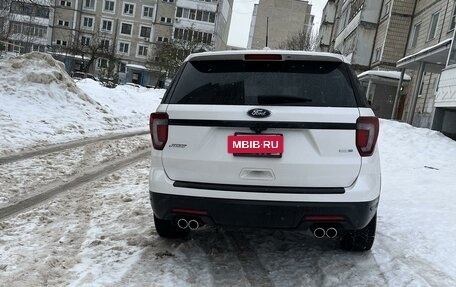 Ford Explorer VI, 2018 год, 3 000 000 рублей, 4 фотография