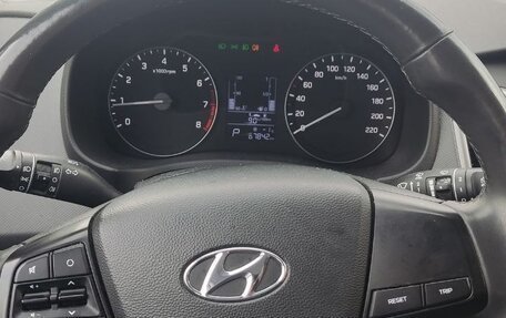 Hyundai Creta I рестайлинг, 2019 год, 1 900 000 рублей, 8 фотография