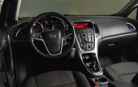 Opel Astra J, 2013 год, 979 000 рублей, 6 фотография