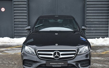 Mercedes-Benz E-Класс, 2018 год, 3 650 000 рублей, 7 фотография