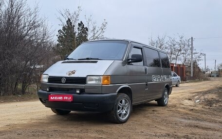 Volkswagen Caravelle T4, 1993 год, 450 000 рублей, 5 фотография