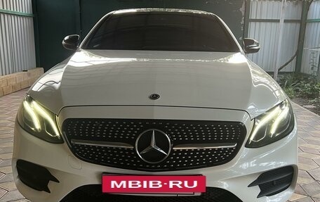 Mercedes-Benz E-Класс, 2017 год, 3 870 000 рублей, 5 фотография