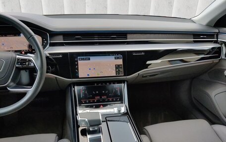 Audi A8, 2019 год, 7 330 000 рублей, 11 фотография