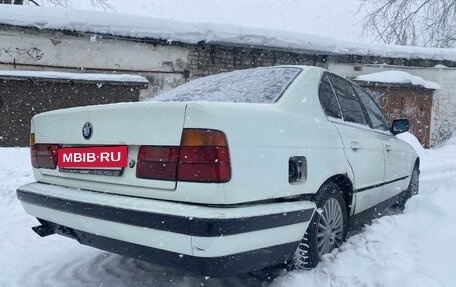 BMW 5 серия, 1990 год, 200 000 рублей, 4 фотография