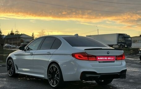 BMW 5 серия, 2018 год, 3 988 000 рублей, 3 фотография