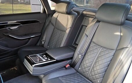 Audi A8, 2021 год, 9 180 000 рублей, 28 фотография