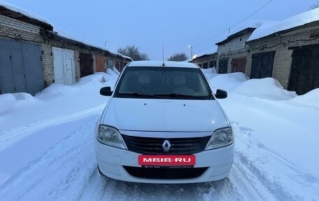 Renault Logan I, 2011 год, 385 000 рублей, 2 фотография
