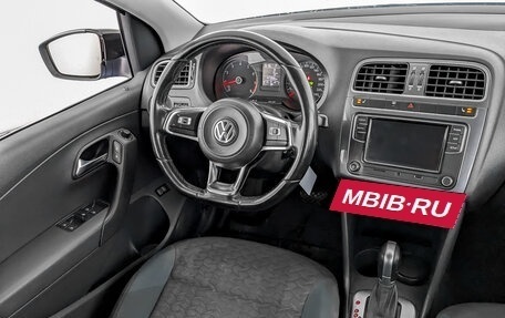 Volkswagen Polo VI (EU Market), 2019 год, 1 200 000 рублей, 25 фотография