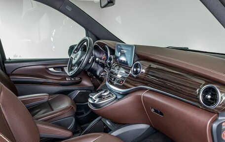 Mercedes-Benz V-Класс, 2017 год, 4 589 000 рублей, 11 фотография