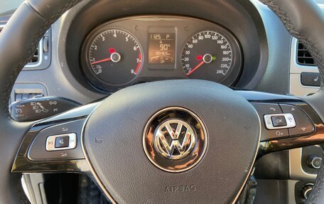 Volkswagen Polo VI (EU Market), 2016 год, 979 999 рублей, 10 фотография