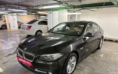 BMW 5 серия, 2016 год, 2 800 000 рублей, 3 фотография
