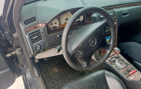 Mercedes-Benz E-Класс, 1995 год, 390 000 рублей, 7 фотография