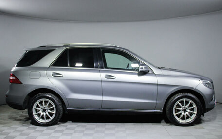 Mercedes-Benz M-Класс, 2013 год, 2 850 000 рублей, 4 фотография