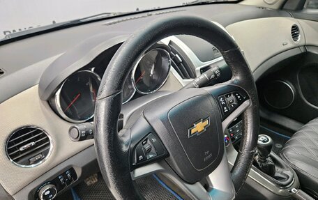 Chevrolet Cruze II, 2013 год, 897 000 рублей, 7 фотография