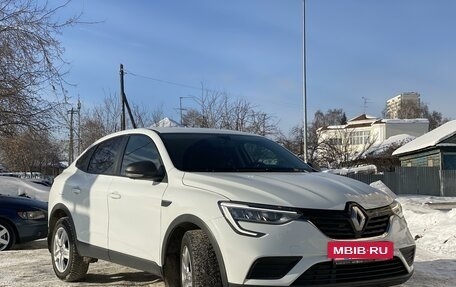 Renault Arkana I, 2019 год, 2 020 000 рублей, 2 фотография