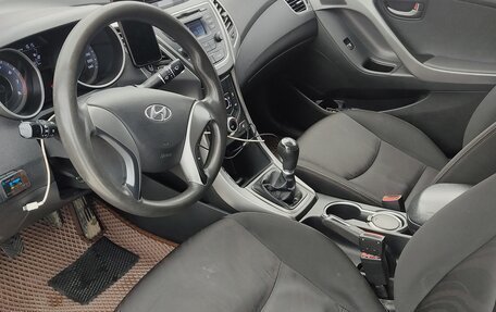 Hyundai Elantra V, 2013 год, 1 006 000 рублей, 2 фотография