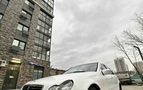 Mercedes-Benz C-Класс, 2005 год, 550 000 рублей, 7 фотография