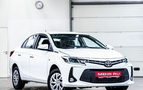 Toyota Vios III, 2023 год, 2 100 000 рублей, 2 фотография
