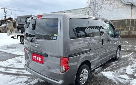 Nissan NV200, 2019 год, 1 040 000 рублей, 4 фотография