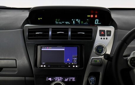 Toyota Prius, 2014 год, 1 520 000 рублей, 9 фотография