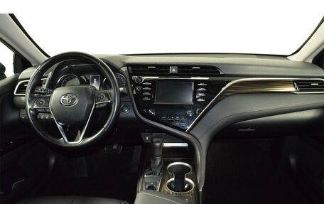 Toyota Camry, 2019 год, 2 849 000 рублей, 14 фотография